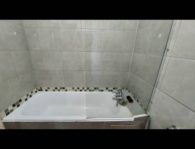 2 BEDROOM APARTMENT SOLD IN TOWNSEND ESTATE